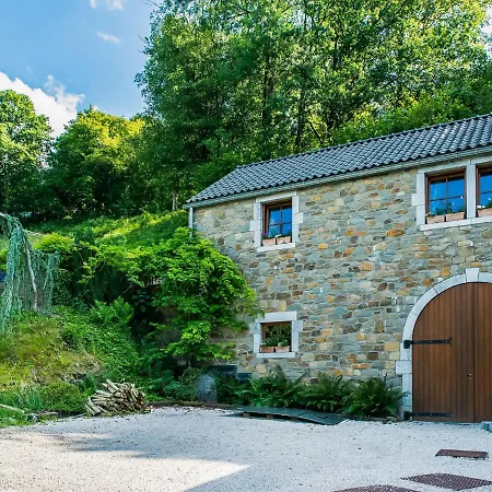 In Nature With Sauna, Hot Tub En Swimming Pool Holiday home Verviers