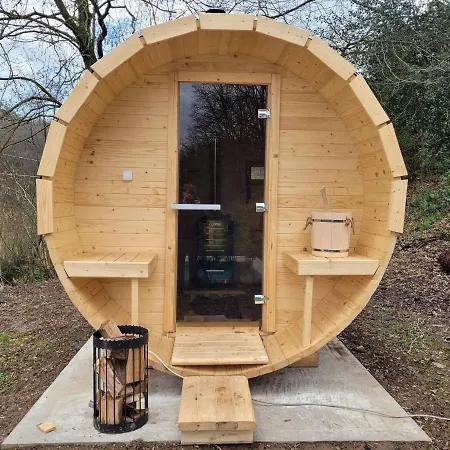 In Nature With Sauna, Hot Tub En Swimming Pool *