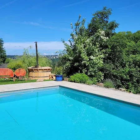 In Nature With Sauna, Hot Tub En Swimming Pool Holiday home